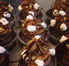 Gourmet Specialty Cupcakes